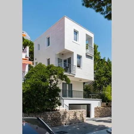 Sea View Duplex - New Construction
